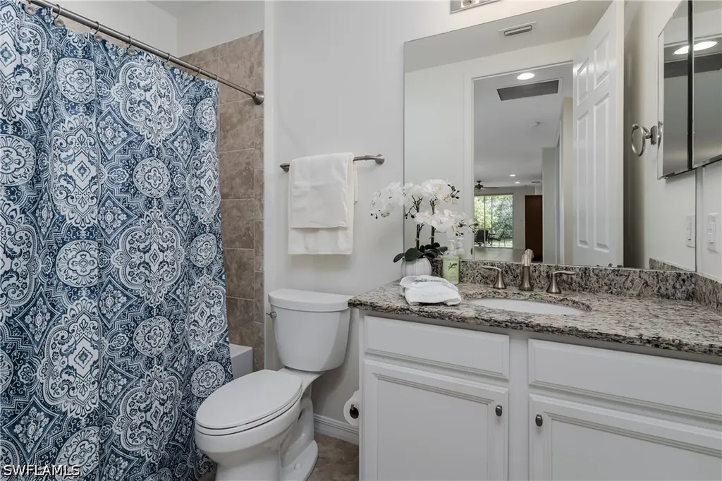 14939 Edgewater Circle Naples FL 34114