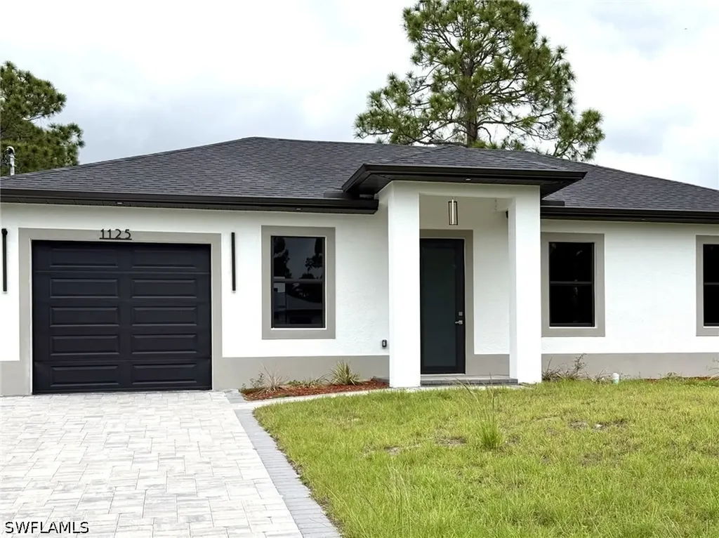 1124 Cherry Street E Lehigh Acres FL 33974