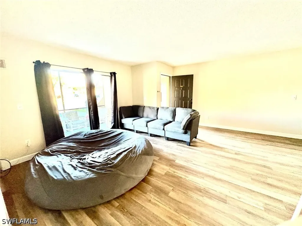 5315 Summerlin Road Fort Myers FL 33919