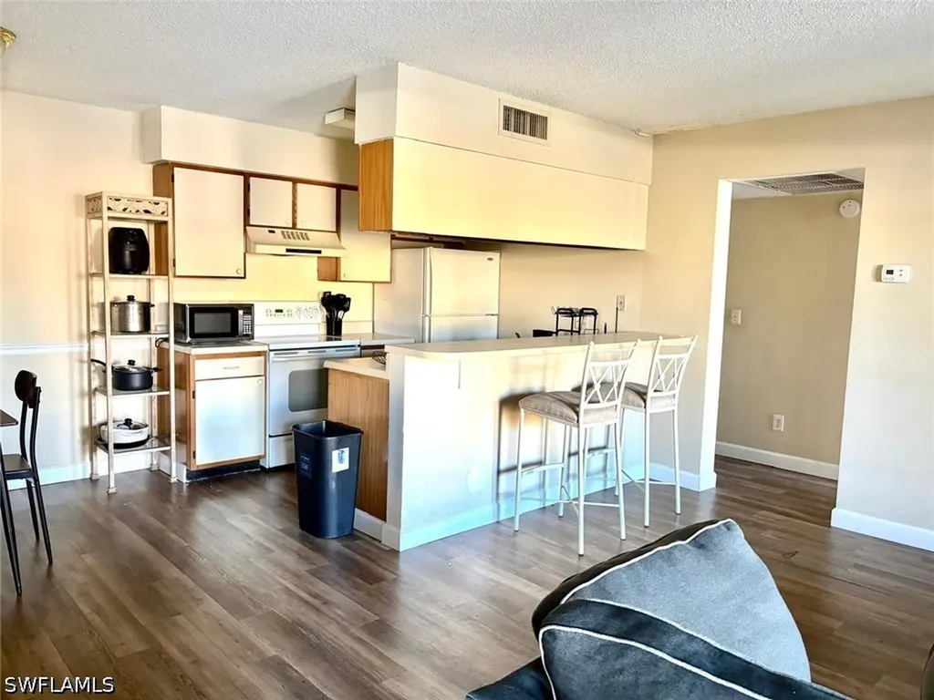 5315 Summerlin Road Fort Myers FL 33919