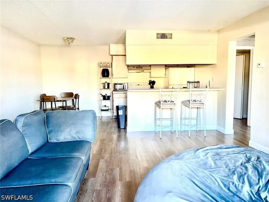 5315 Summerlin Road Fort Myers FL 33919