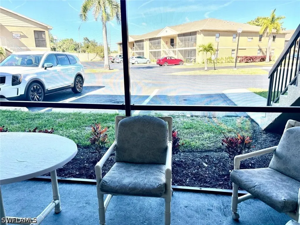5315 Summerlin Road Fort Myers FL 33919