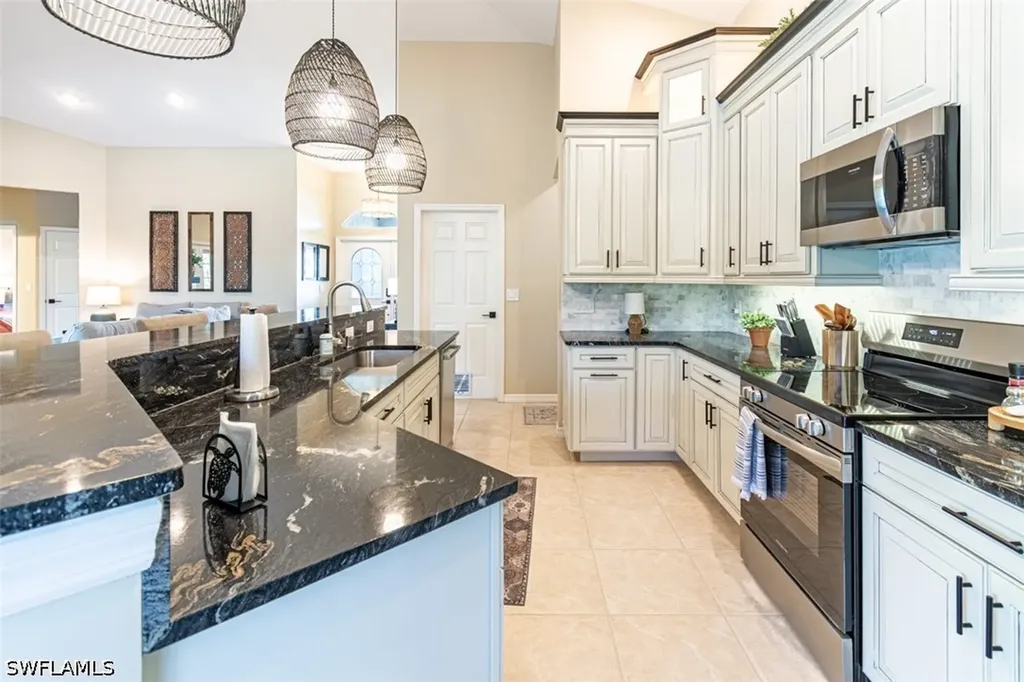 920 Montego Court Marco Island FL 34145