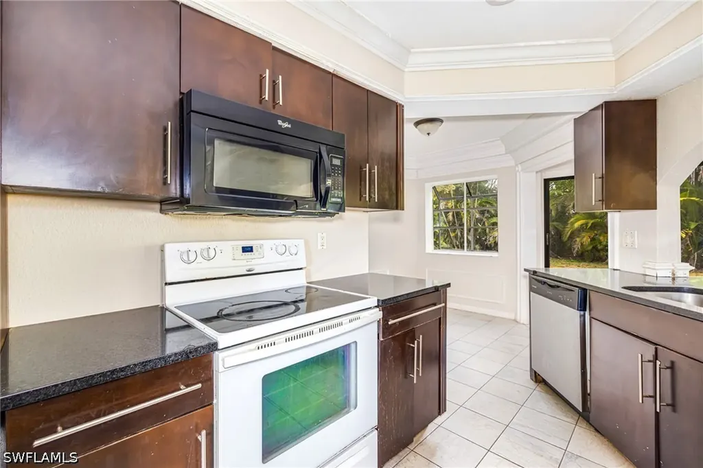 1505 SE 36th Street Cape Coral FL 33904