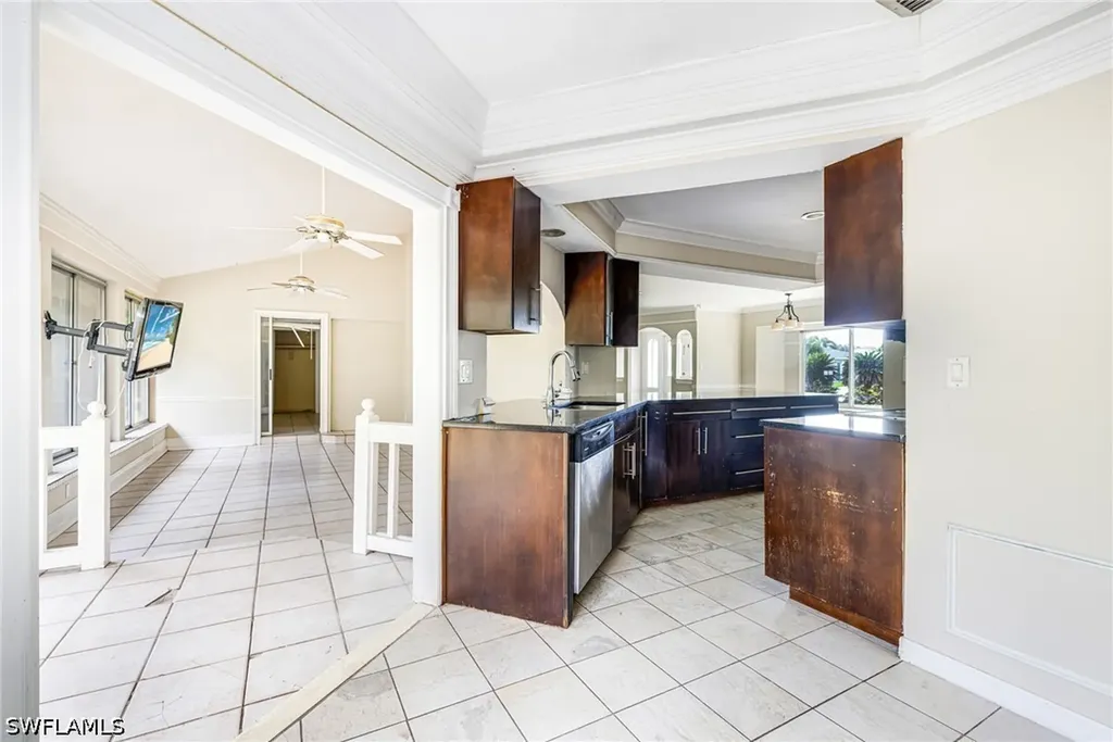 1505 SE 36th Street Cape Coral FL 33904