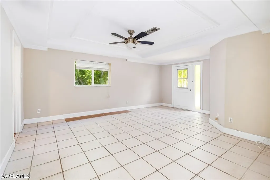 1505 SE 36th Street Cape Coral FL 33904