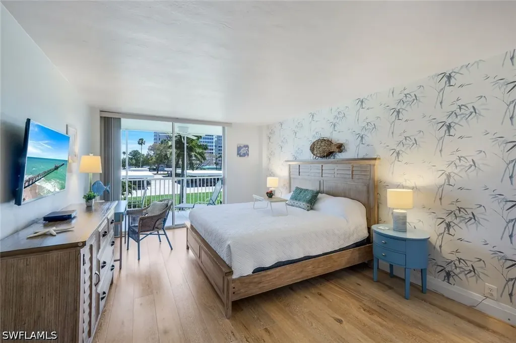 5 Bluebill Avenue Naples FL 34108