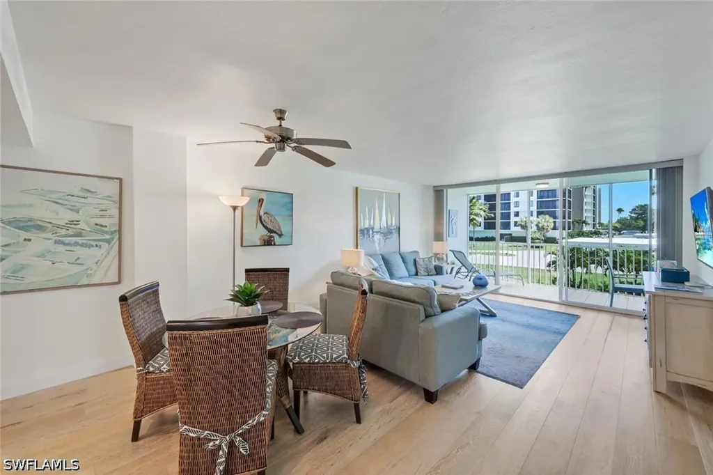 5 Bluebill Avenue Naples FL 34108