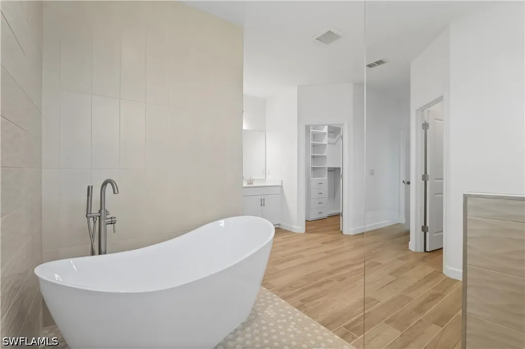 1779 Hagen Court Naples FL 34120