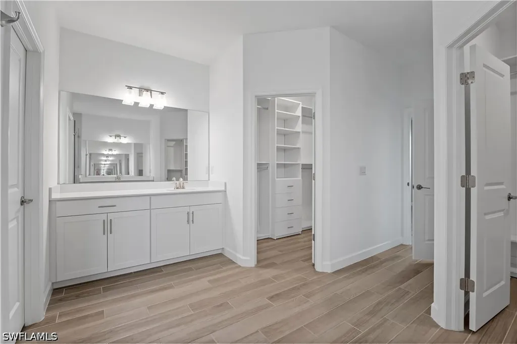 1779 Hagen Court Naples FL 34120