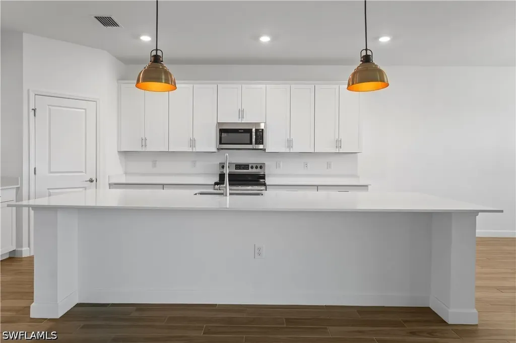 1779 Hagen Court Naples FL 34120
