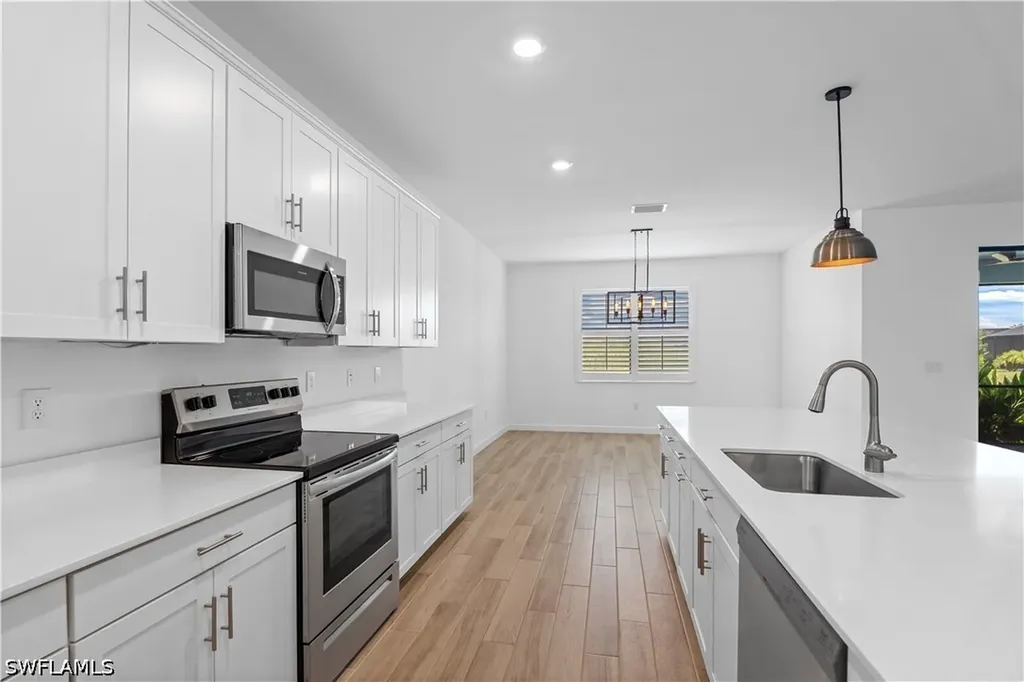 1779 Hagen Court Naples FL 34120