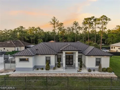 3159 6TH Avenue SE Naples FL 34117