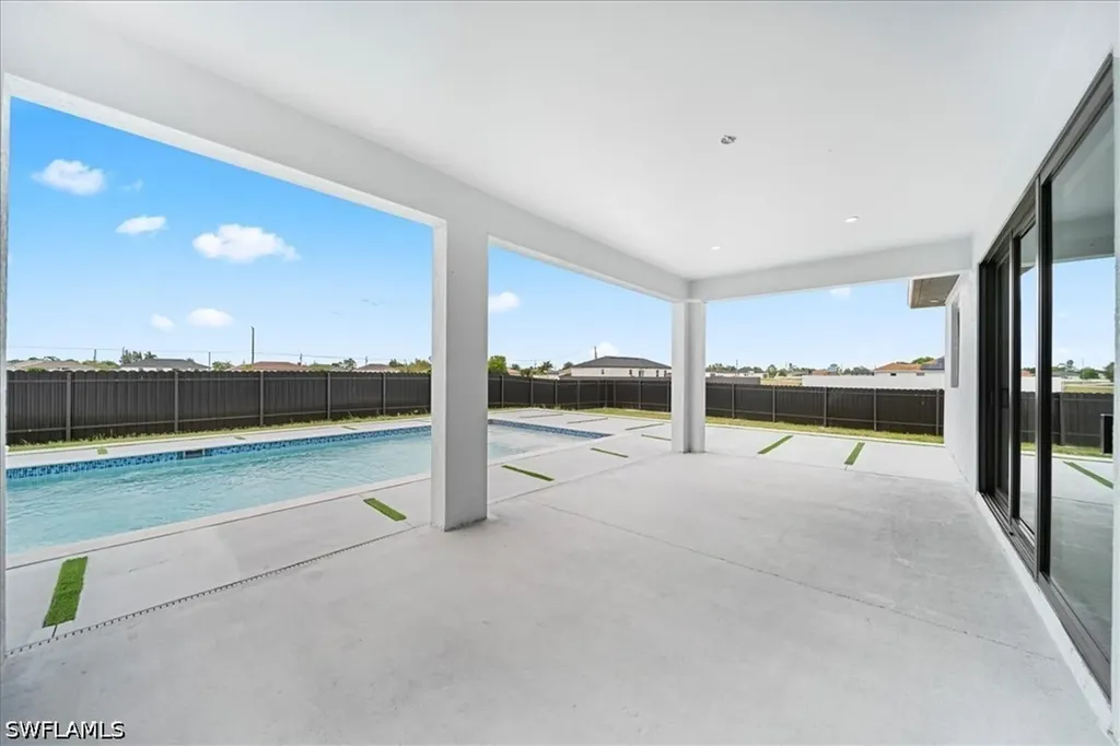 1925 NW 15th Terrace Cape Coral FL 33993