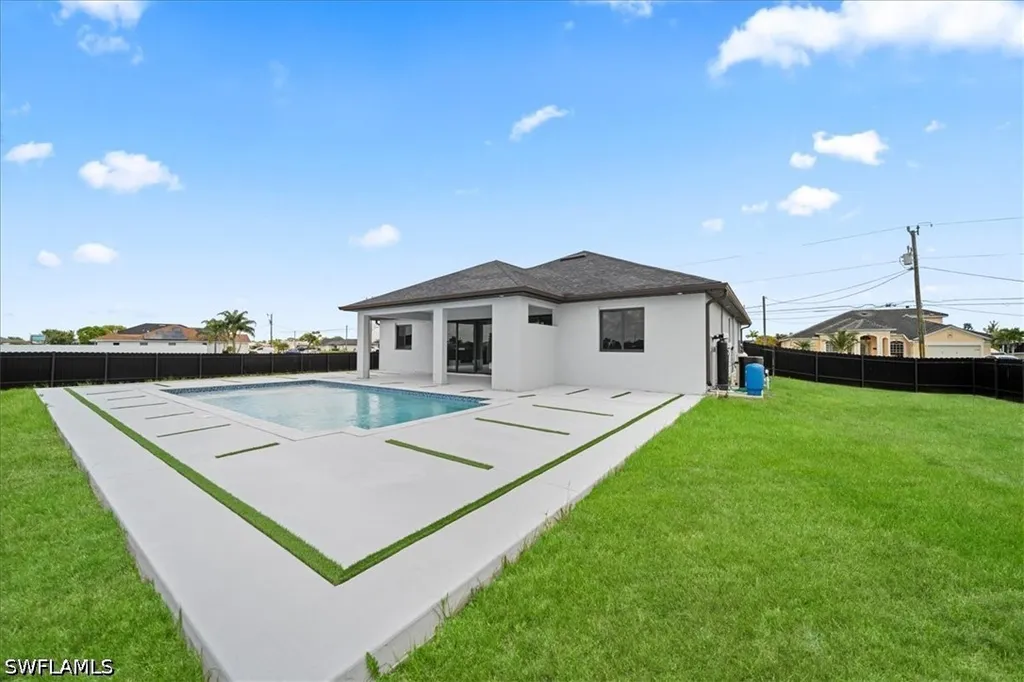 1925 NW 15th Terrace Cape Coral FL 33993