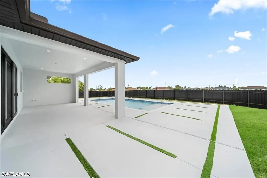 1925 NW 15th Terrace Cape Coral FL 33993
