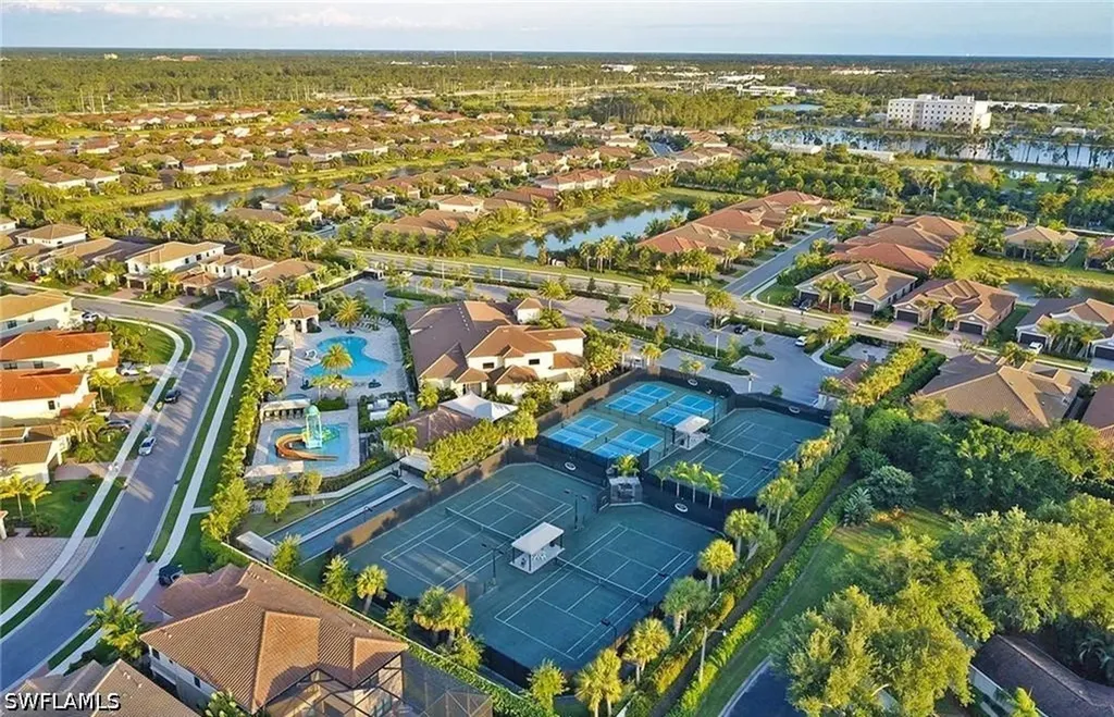 13435 Silktail Drive Naples FL 34109
