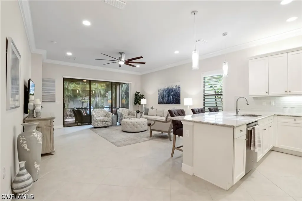 13435 Silktail Drive Naples FL 34109