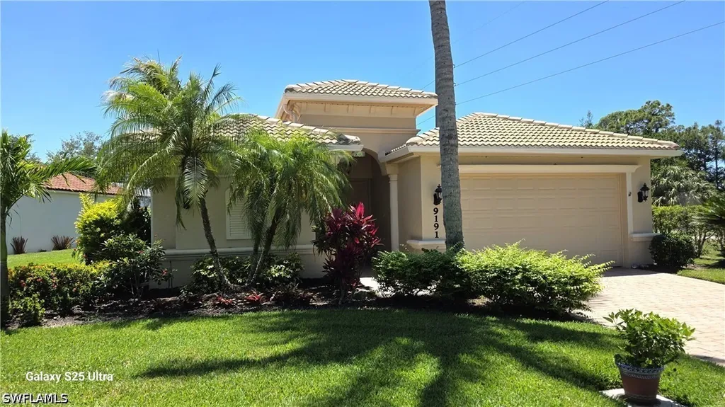 Bonita Springs FL, 9191 Spanish Moss Way
