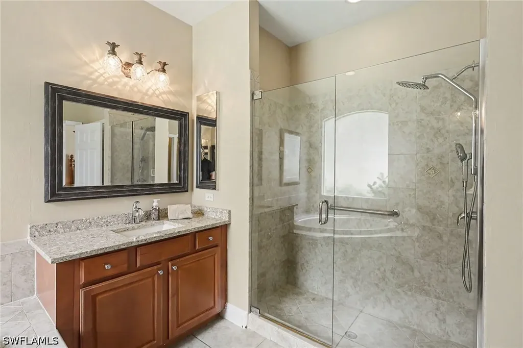 9191 Spanish Moss Way Bonita Springs FL 34135
