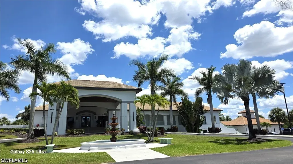9191 Spanish Moss Way Bonita Springs FL 34135