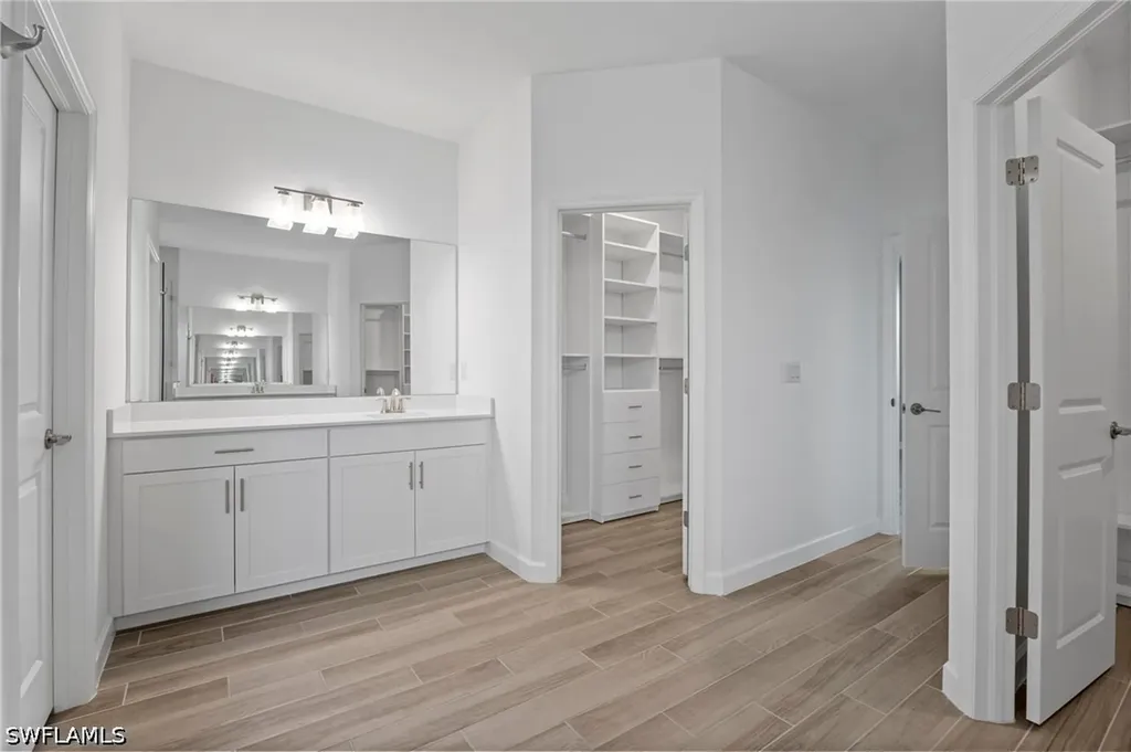 1779 Hagen Court Naples FL 34120