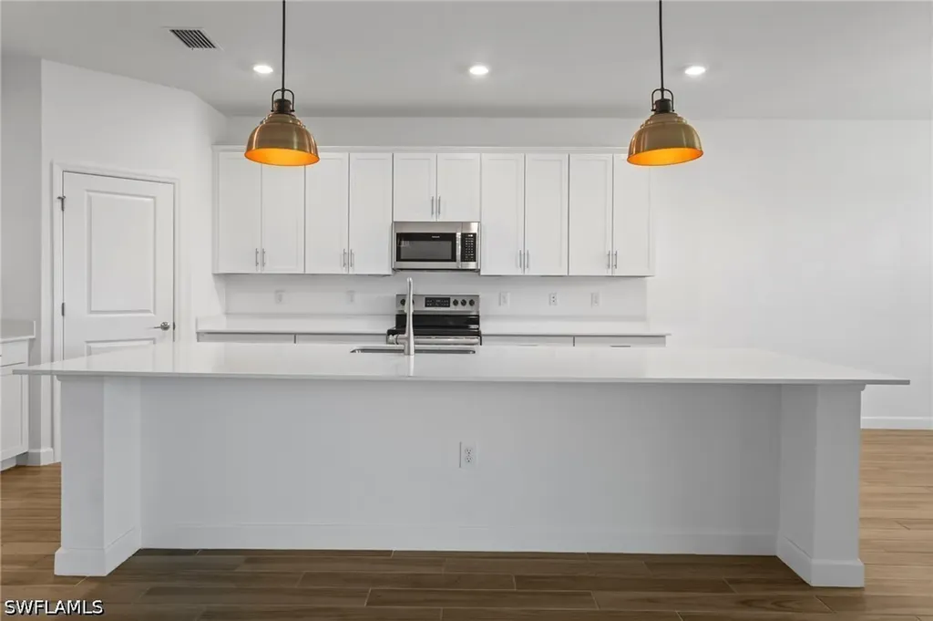 1779 Hagen Court Naples FL 34120