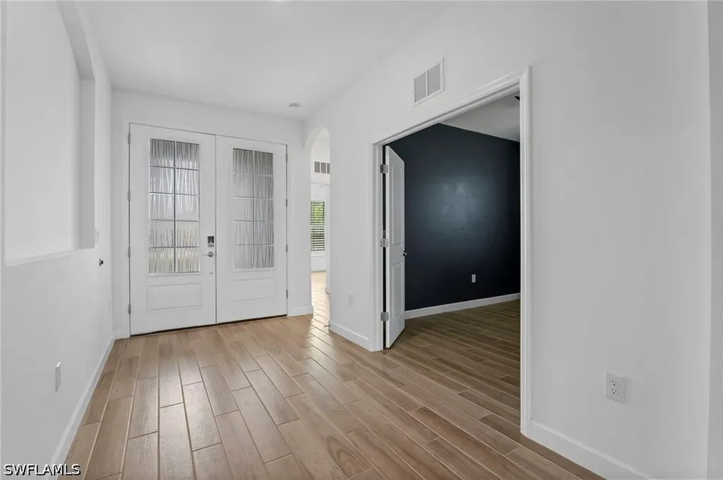 1779 Hagen Court Naples FL 34120