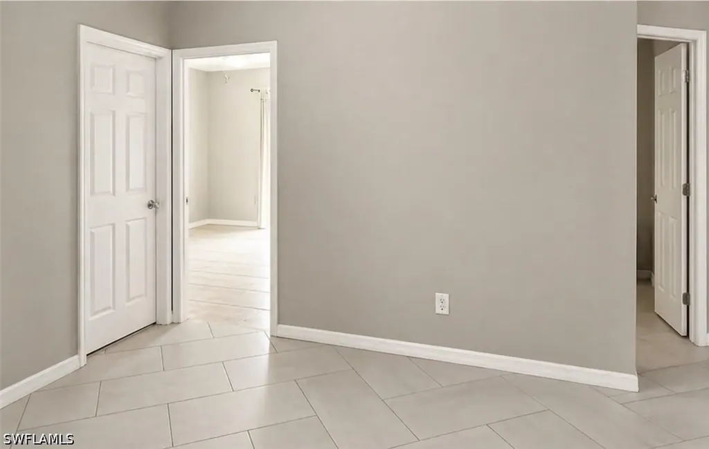 2541 55th Terrace SW Naples FL 34116