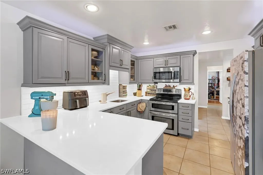 1443 Larkspur Drive Fort Myers FL 33901