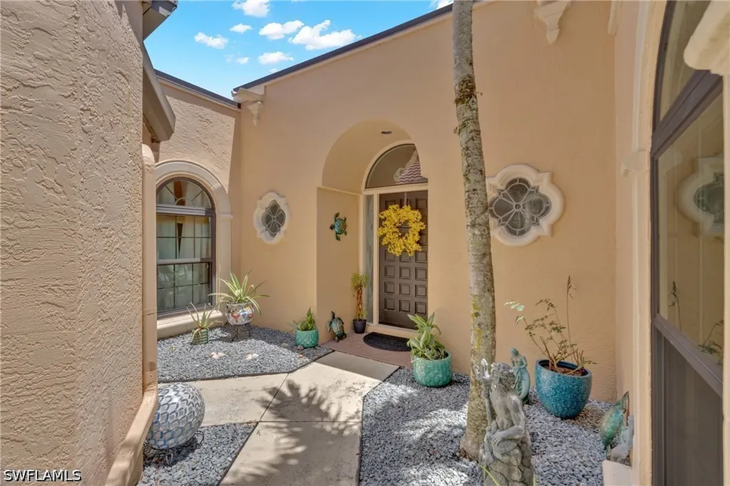 1443 Larkspur Drive Fort Myers FL 33901