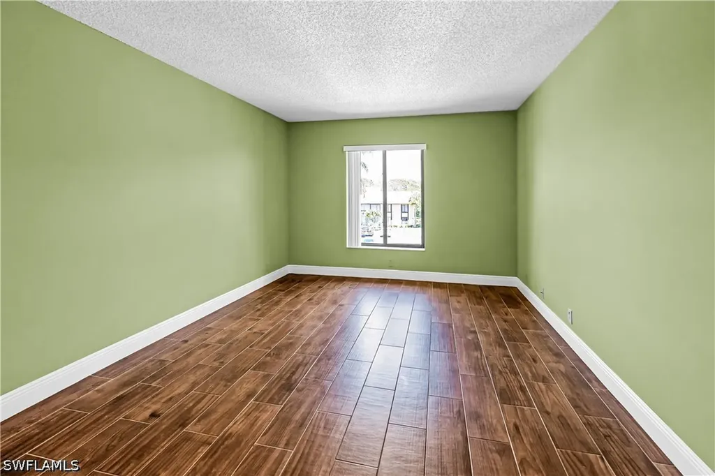 806 Sky Pine Way # B3 Green Acres FL 33415