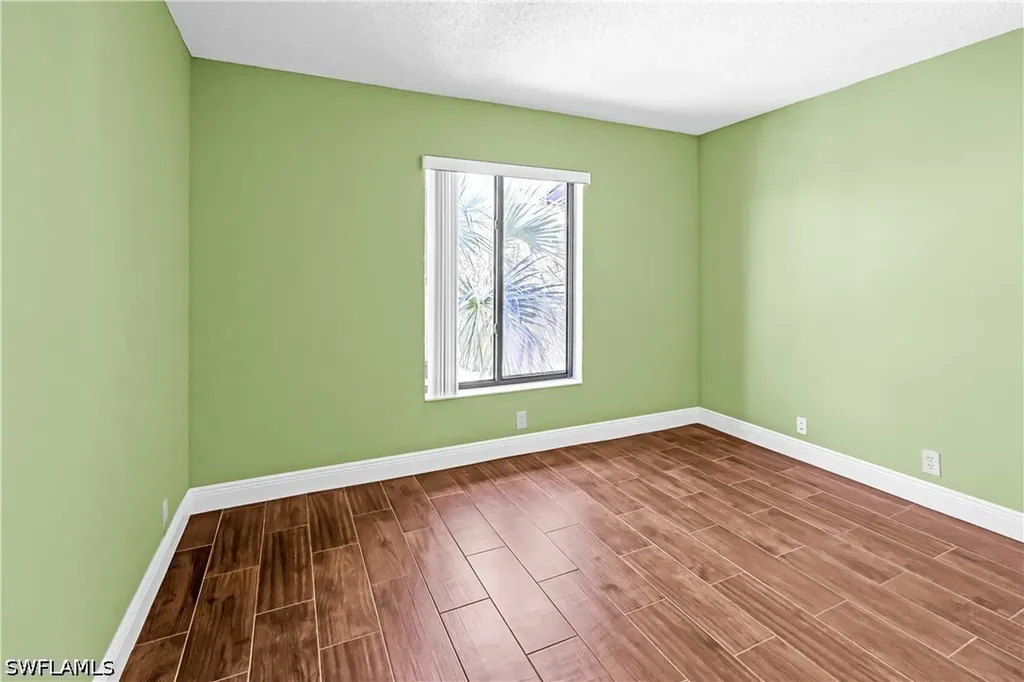 806 Sky Pine Way # B3 Green Acres FL 33415