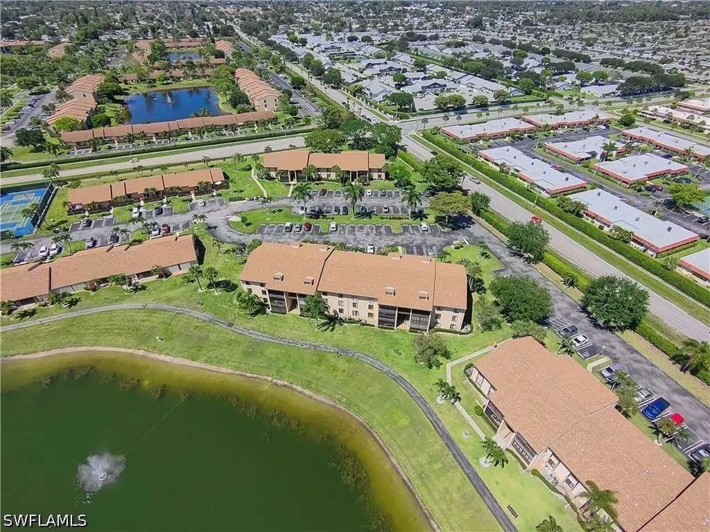806 Sky Pine Way # B3 Green Acres FL 33415