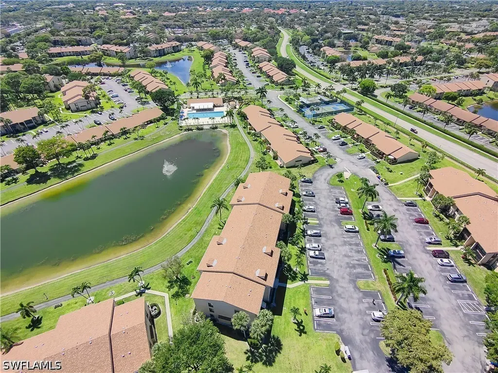 806 Sky Pine Way # B3 Green Acres FL 33415