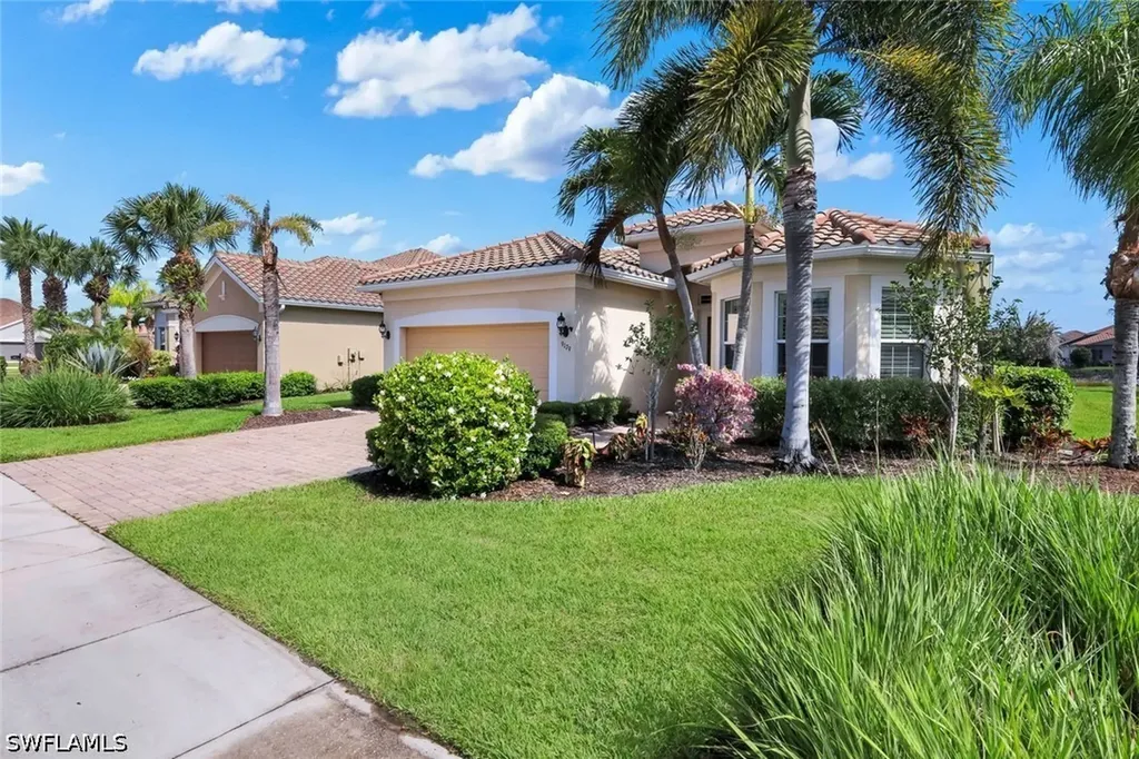9179 Flint Court Naples FL 34120
