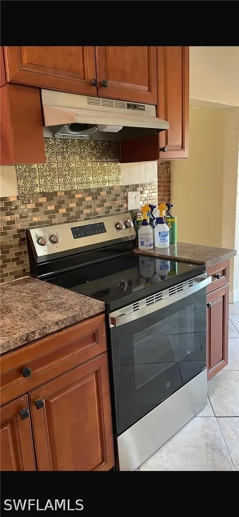 7823 Marx Drive North Fort Myers FL 33917