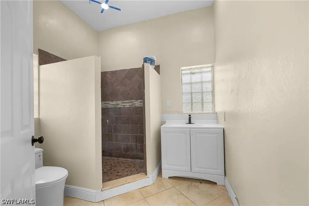 7823 Marx Drive North Fort Myers FL 33917