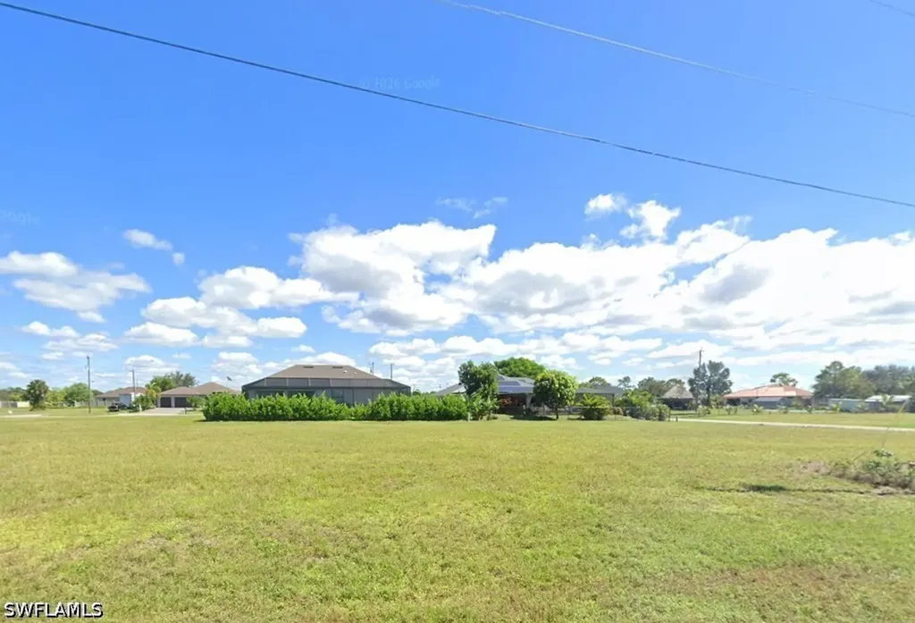 3907 NW 34th Avenue Cape Coral FL 33993