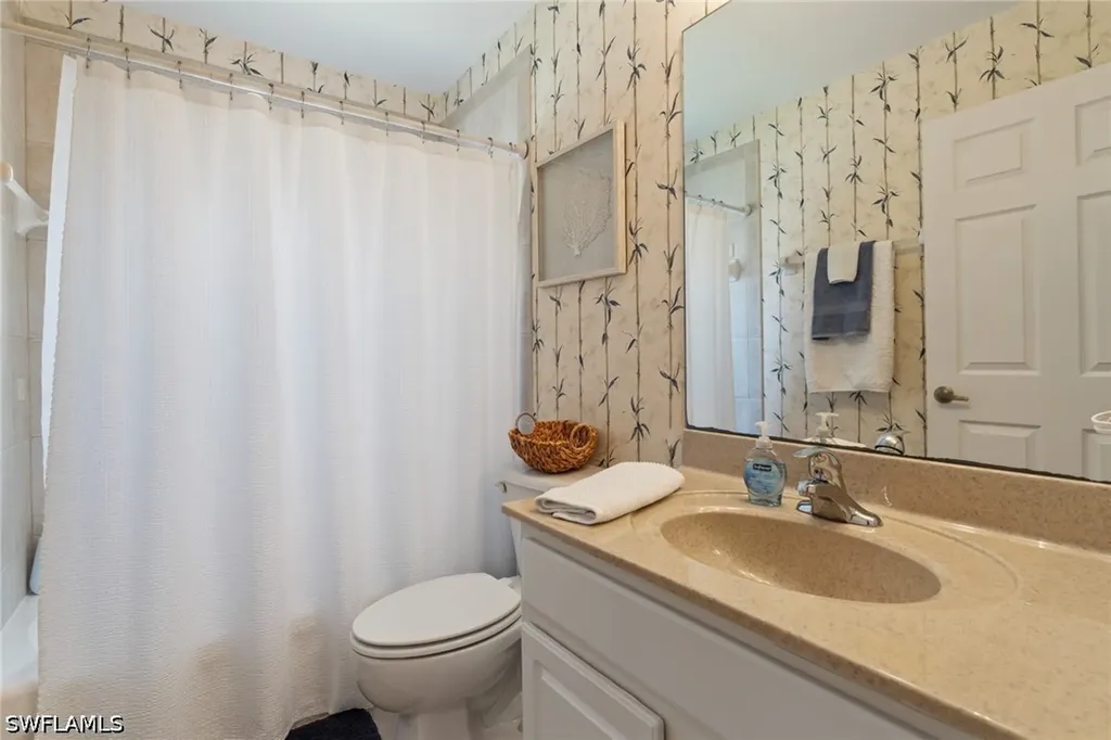 7867 Berkshire Pines Drive Naples FL 34104