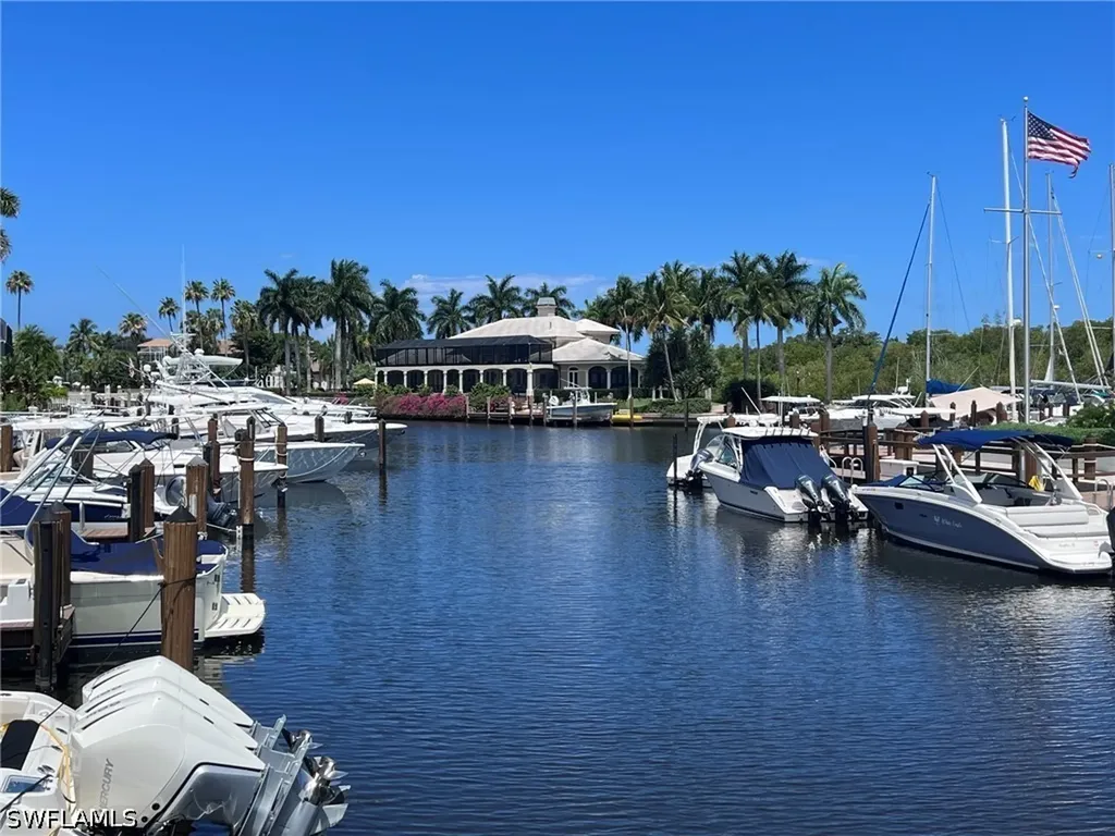 1777 Gulfstar Drive S Naples FL 34112