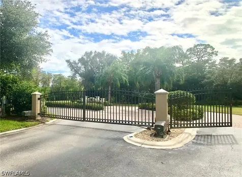 3455 Laurel Greens Lane S Naples FL 34119