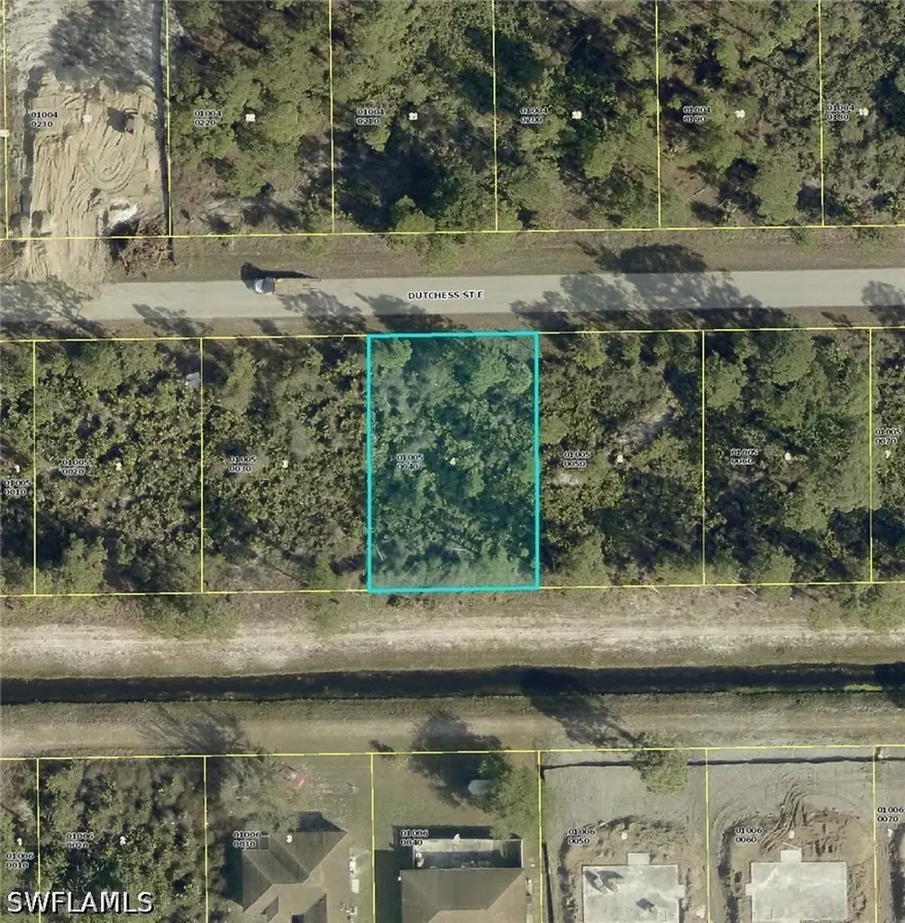 1116 Dutchess Street E Lehigh Acres FL 33974