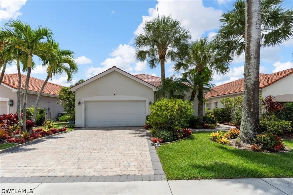 Naples FL, 360 Pindo Palm Drive