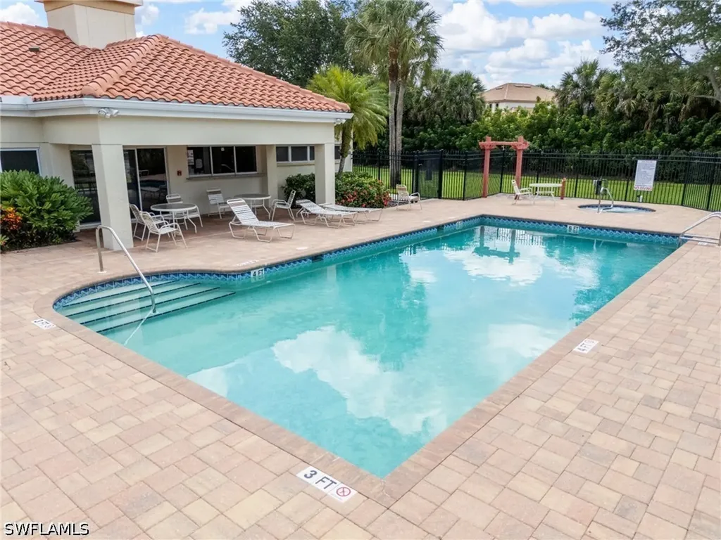 360 Pindo Palm Drive Naples FL 34104