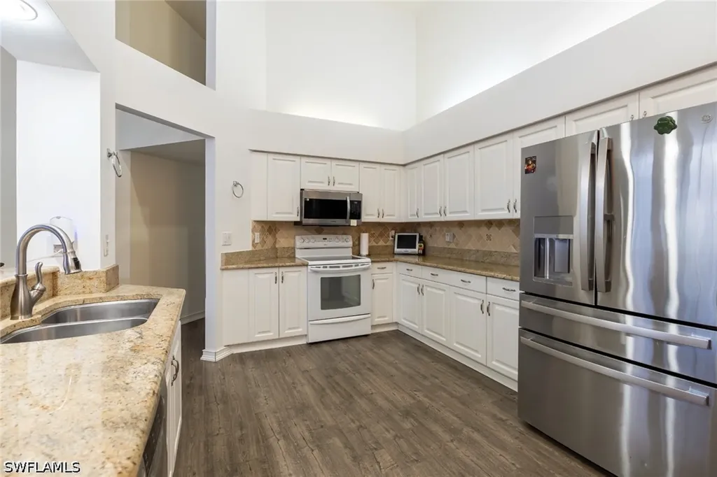 360 Pindo Palm Drive Naples FL 34104