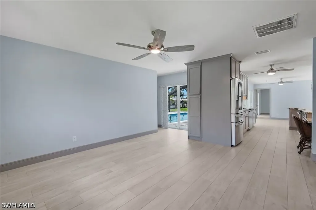 4005 SE 1st Avenue Cape Coral FL 33904