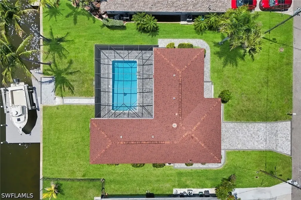 4005 SE 1st Avenue Cape Coral FL 33904