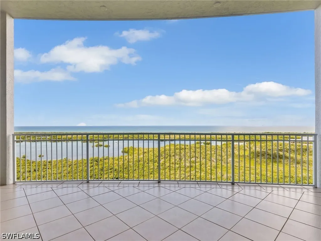 900 Arbor Lake Drive Naples FL 34110