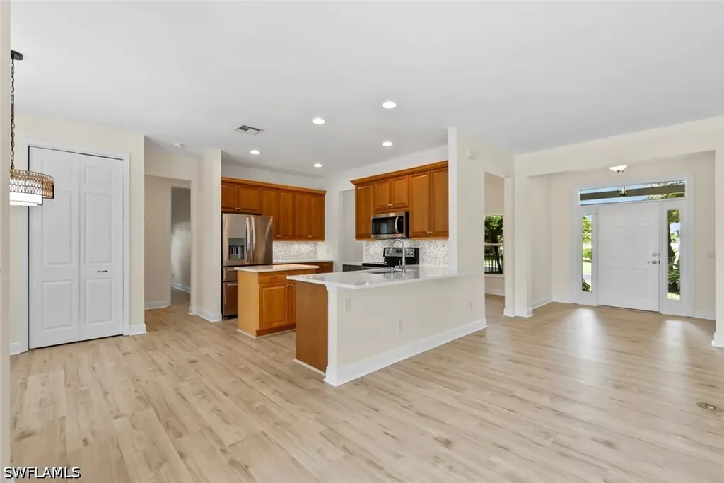 15555 Caloosa Creek Circle Fort Myers FL 33908